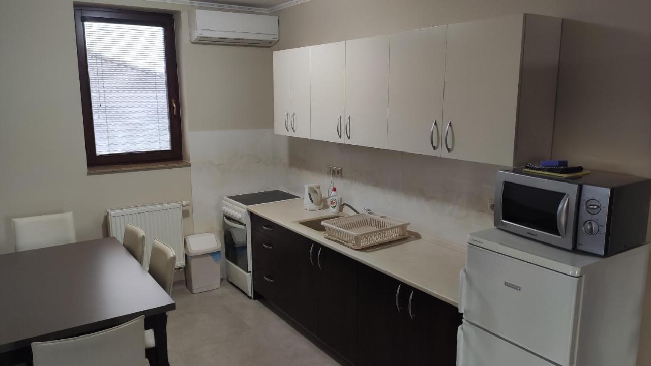Vila Lexus Velky Meder Exterior photo