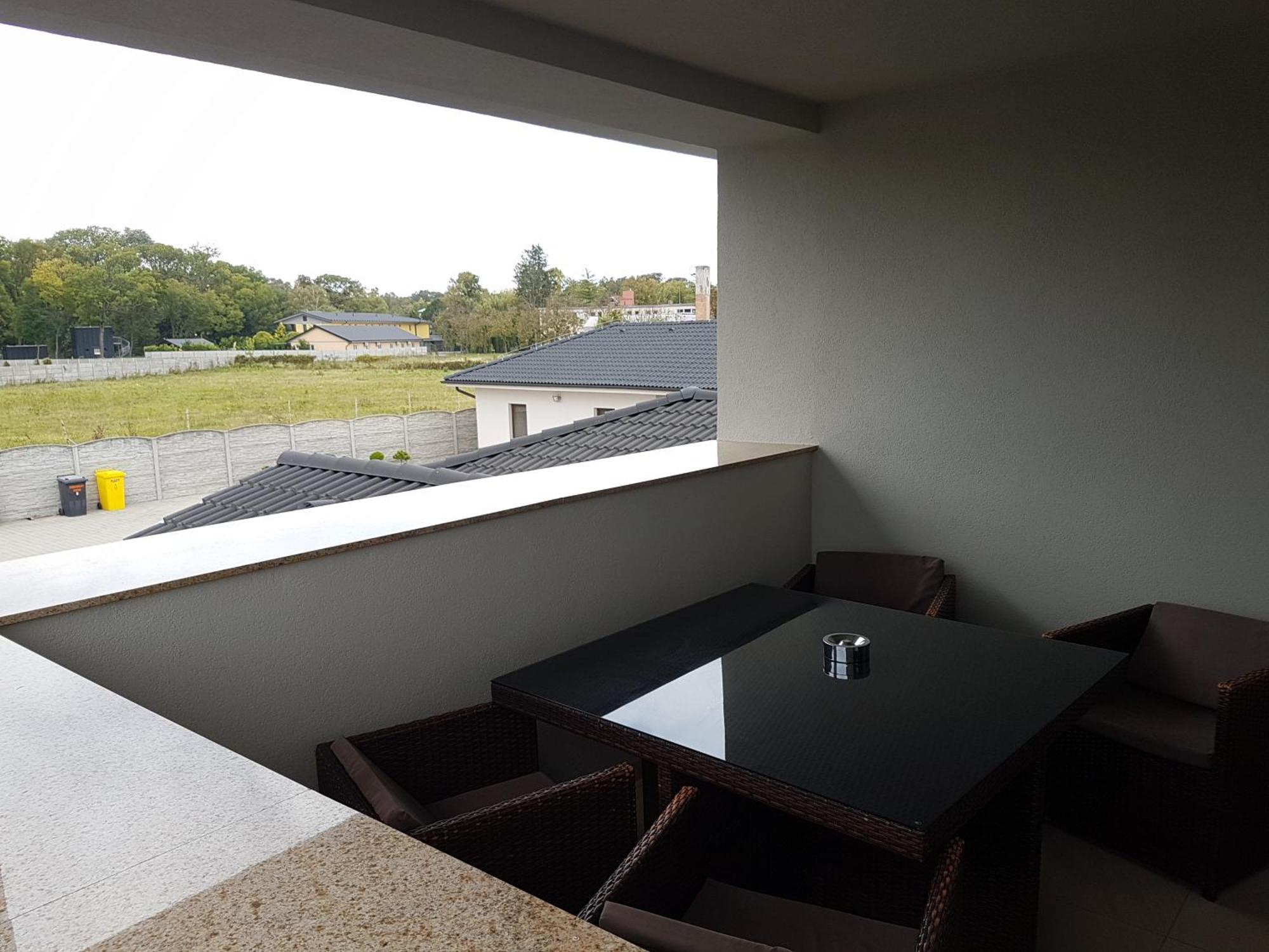 Vila Lexus Velky Meder Exterior photo