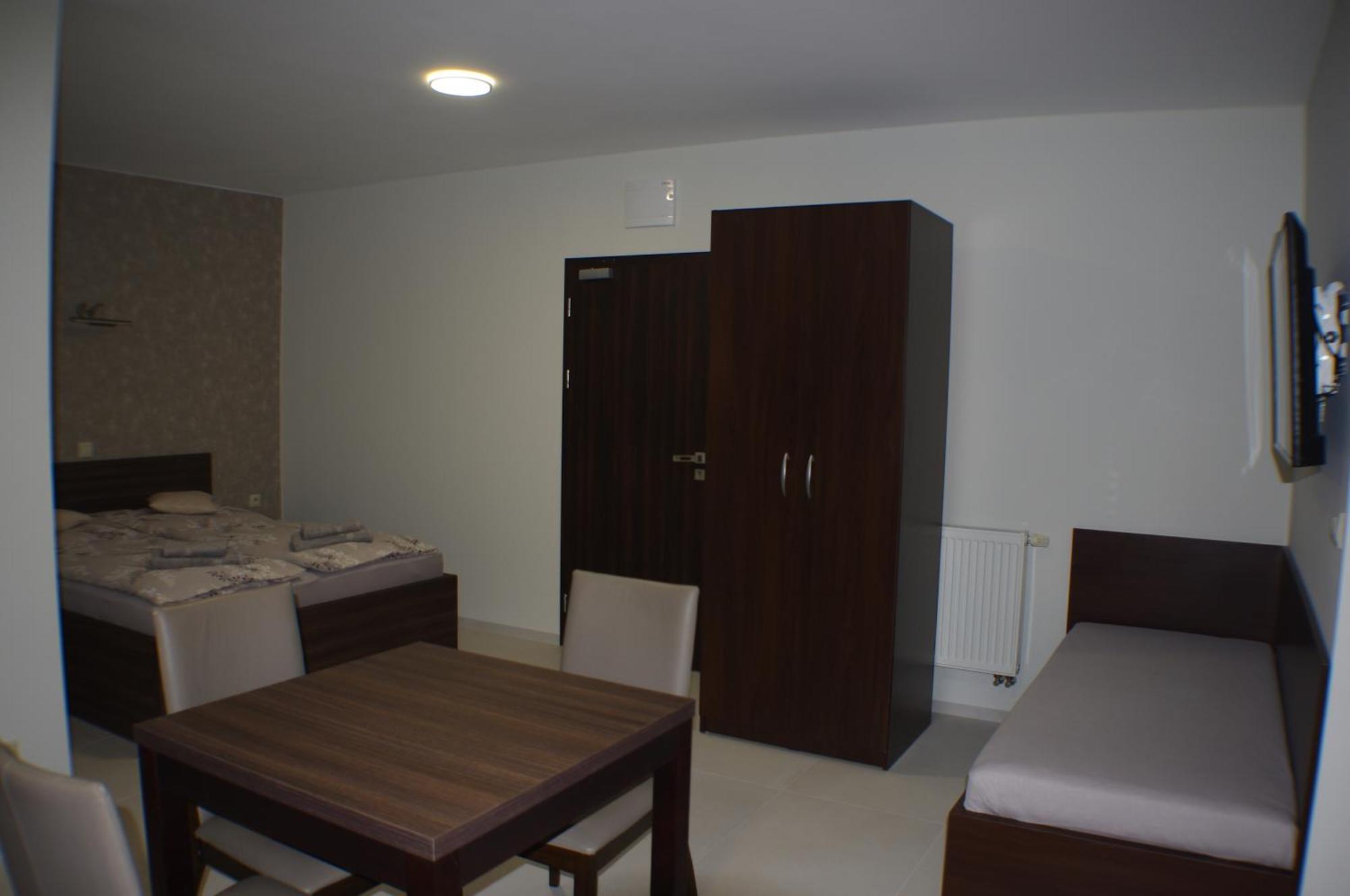 Vila Lexus Velky Meder Exterior photo